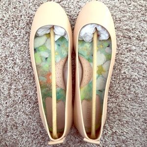 Light pink ballerina flats